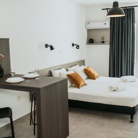 Five Keys Apartments Ayia Napa Esterno foto